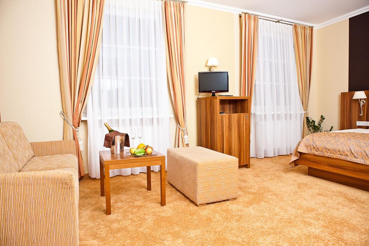 Dagstuhler Hof Hotel Wadern Ngoại thất bức ảnh